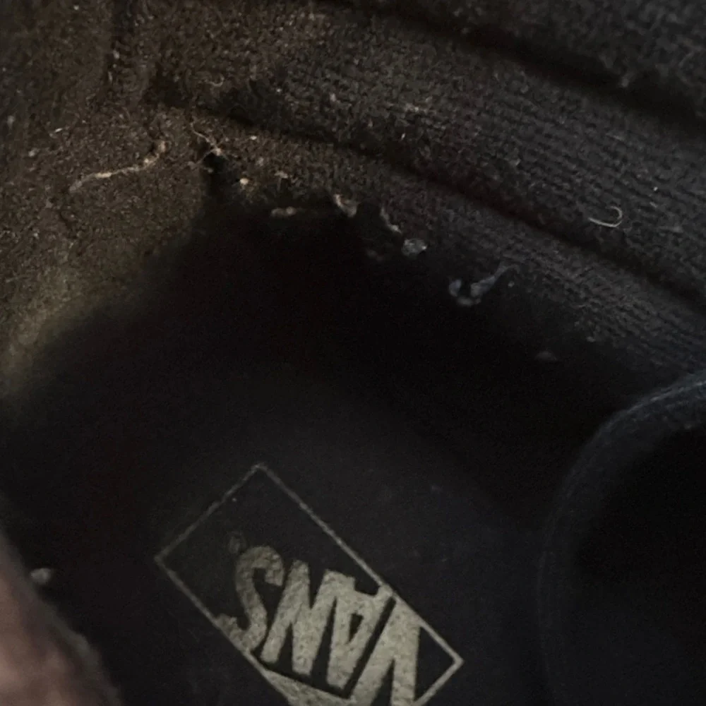 Vans Navy High-Top MTE Sneakers - Picture 5 of 7